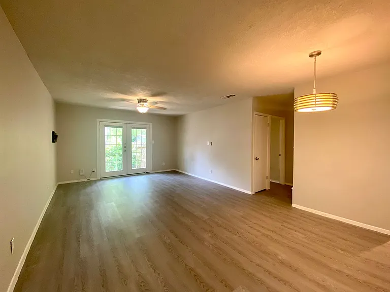 6400 Brookside Dr — Photo 6