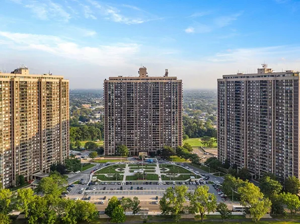 269-10 Grand Central Parkway #11G, Floral Park, NY 11005