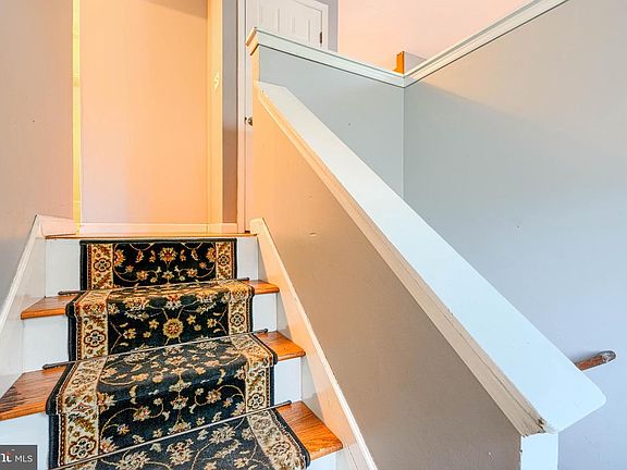 4th image of 708 Gray Mount Cir