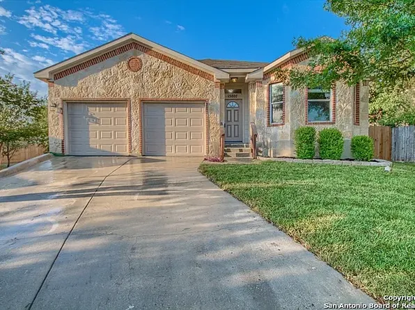 15807 Delaware Park, Selma, TX 78154