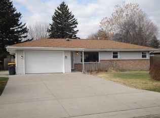 8202 N Alpine Rd, Machesney Park, IL 61115