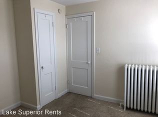 1906 E 3rd St #5, Duluth, MN 55812