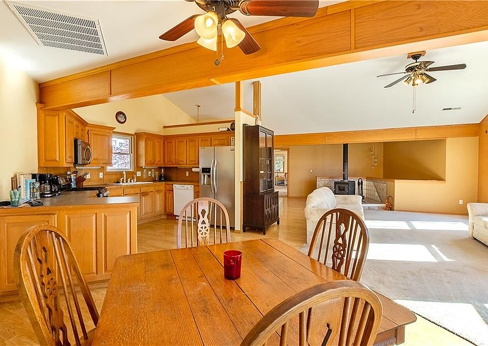 1st image of 21167 Black Oak Dr