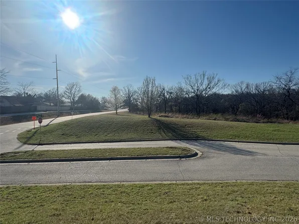 1 N Yukon Ave W, Tulsa, OK 74127