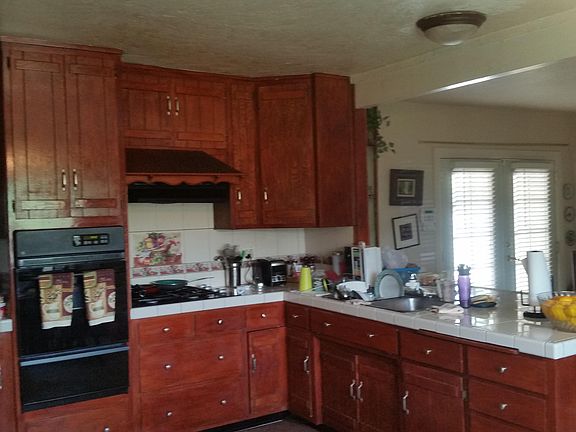 4th image of 21986 Canyon Dr
