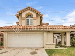 16040 Peach Tree Ln, Fontana, CA 92337
