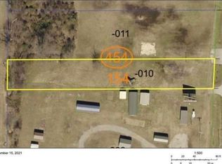 1521 E 5th St, Metropolis, IL 62960