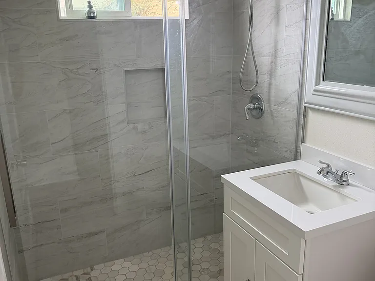 859 N Wilton Pl #1 — Photo 12