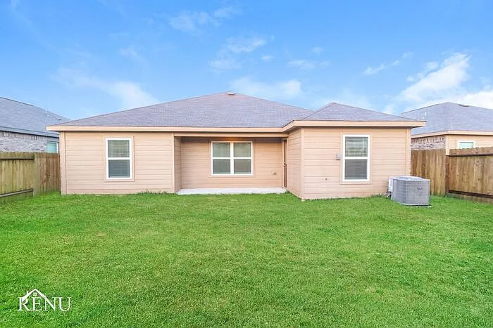 10405 Sweetwater Creek Dr — Photo 16