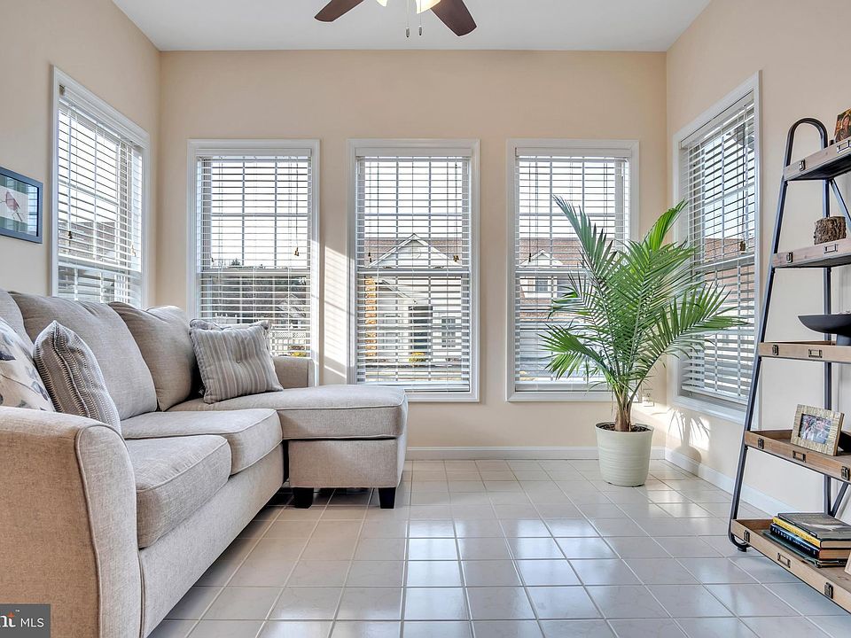 8 Wethersfield Dr, New Freedom, PA 17349 Zillow