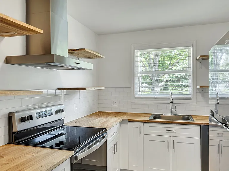 627 Shelby Ave #5 — Photo 8