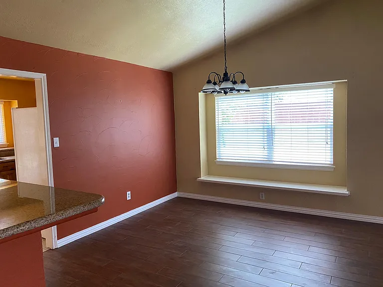 1325 Kesser Dr — Photo 26