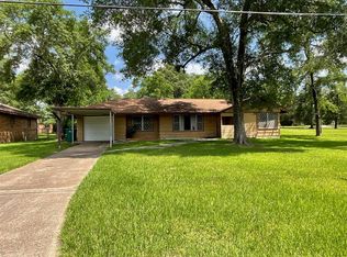 704 Everett St, Conroe, TX 77301