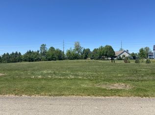 15 Diamond Isle, Cassopolis, MI 49031