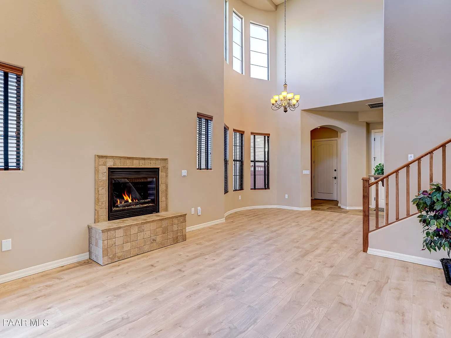 3 bed, 2.5 bath, 2258 sqft, $2,500 — Photo 4