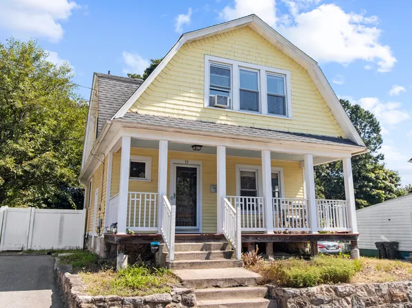 13 Bolles Avenue, New London, CT 06320