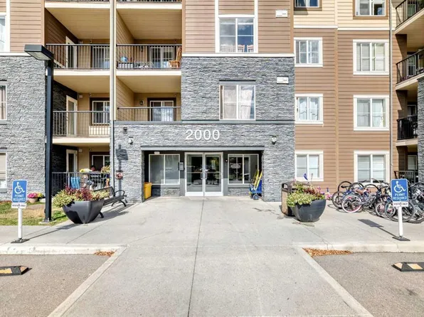 81 S Legacy Blvd SE #2324, Calgary, AB T2X 2B9