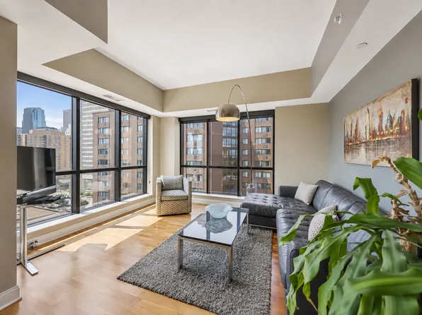 100 3rd Ave S Unit 1006, Minneapolis, MN 55401