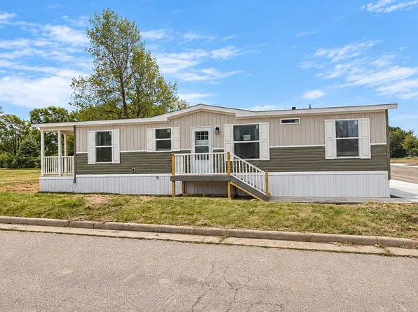 1 Lee St, Shelby, OH 44875