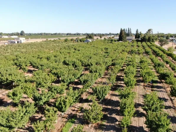 11094 State Rte #12, Lockeford, CA 95237