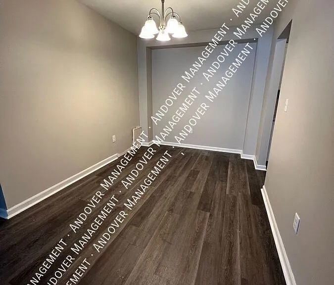 330 S Drake Rd #M-10 — Photo 8