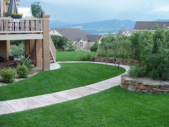 spectular view of Pikes Peak