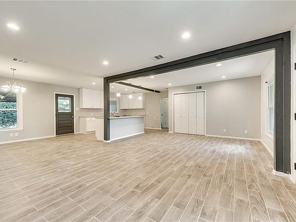 3rd image of 1513 Jo Ann Dr