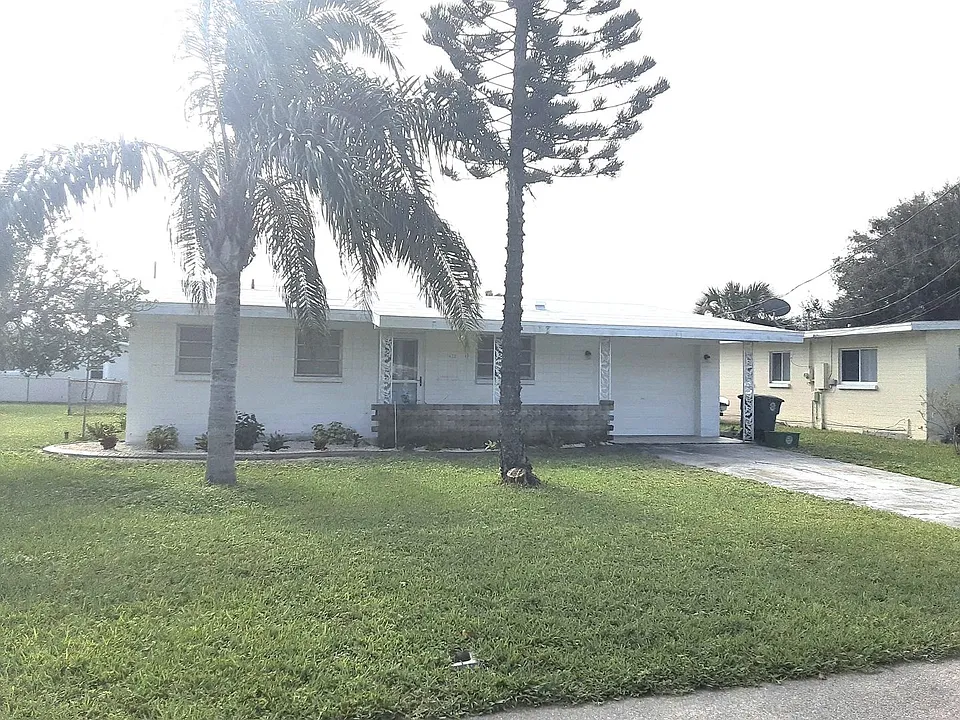 428 Manhattan Ave