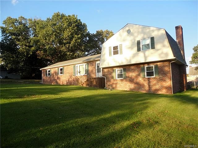 1st image of 1715 Davis Ln