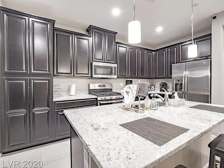 8418 Classique Ave #105 — Photo 5