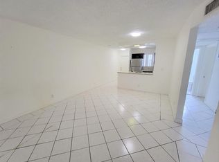 2304 Coral Springs Dr, Coral Springs, FL 33065