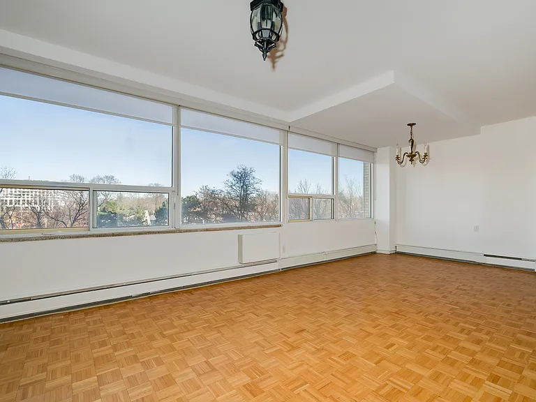 650 Briar Hill Ave — Photo 15