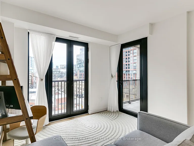 123 Portland St #608 — Photo 8