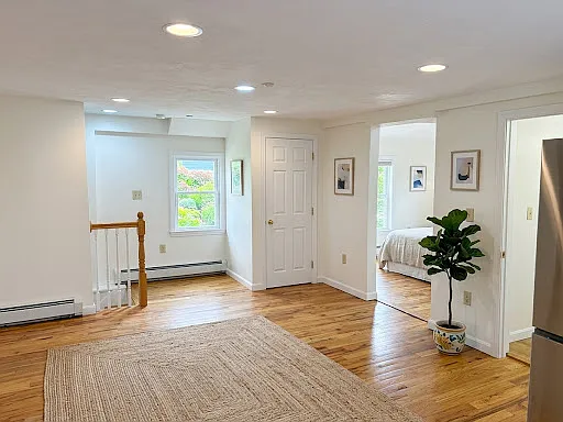 85 Main St