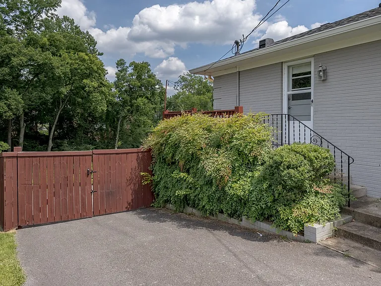 5235 Kincannon Dr — Photo 37