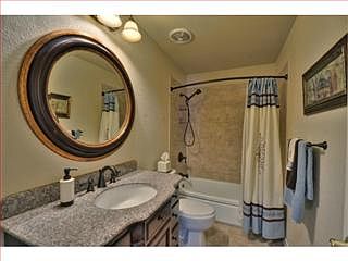 2nd Bathroom