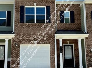 310 Skye Ln, Cartersville, GA 30121