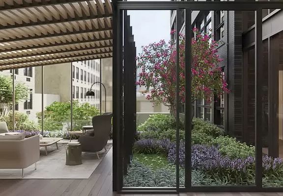 5th image of 547 W 47th St #507