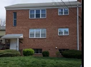 1315 N Irving St APT 1, Arlington, VA 22201