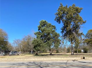 1208 W Martin Luther King Jr St, Bryan, TX 77803