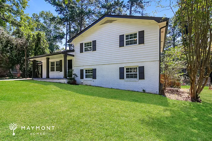 4451 Greenleaf Cir SW — Photo 5