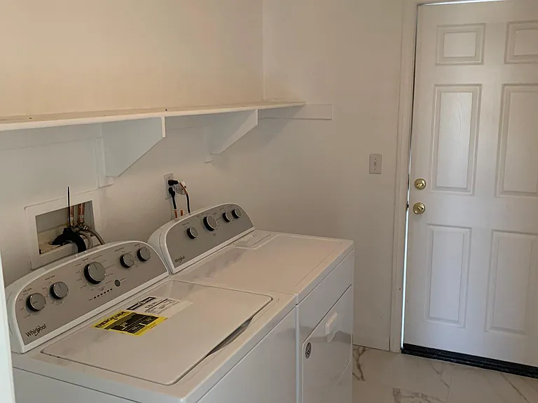 9219 Canyon View Ave — Photo 15