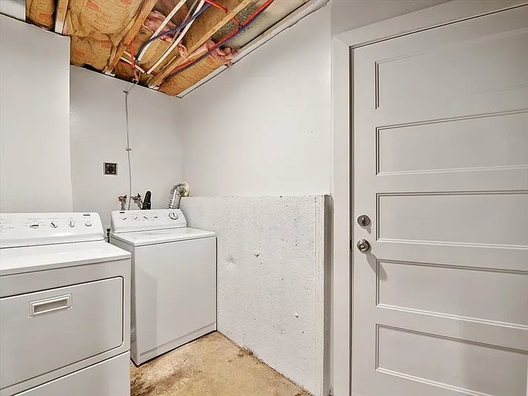 1245 E Harrison Ave — Photo 15
