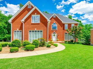 2023 Bay Pointe Dr, Hixson, TN 37343