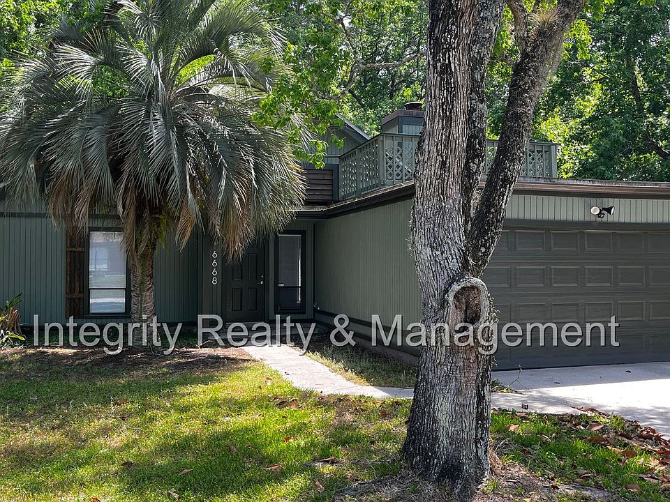 1st image of 6668 Arrowroot Dr