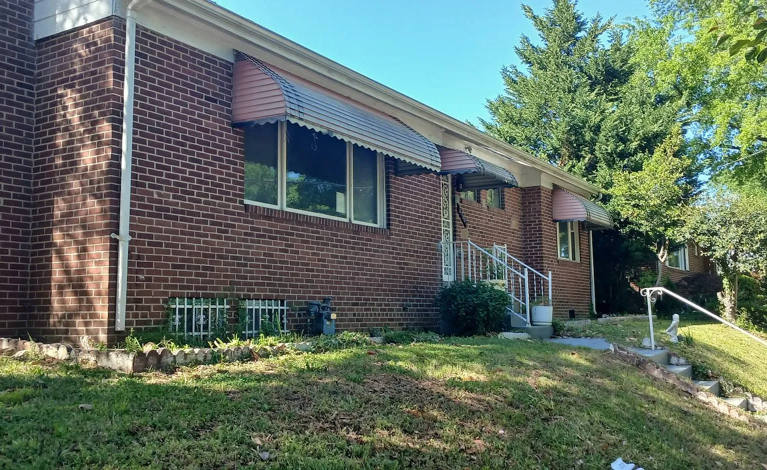 3 bed, 1800 sqft, $3,700 — Photo 4