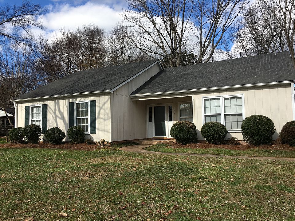 1st image of 3810 Gardner Park Dr