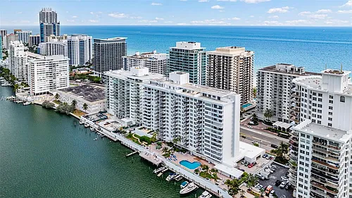 5700 Collins Ave Photo 1