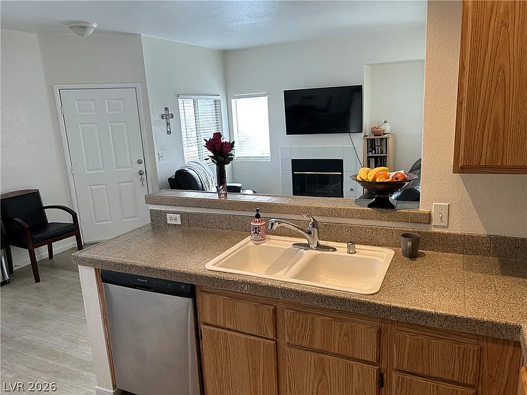 251 S Green Valley Pkwy #3322 — Photo 7
