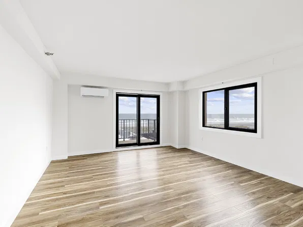 190 S Kentucky Ave #402, Atlantic City, NJ 08401